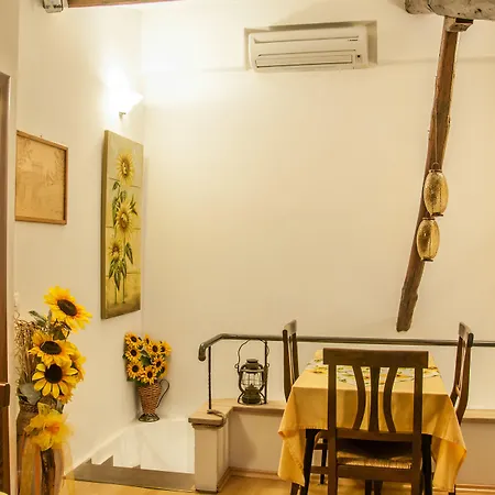 Bed & Breakfast Alla Loggetta-3